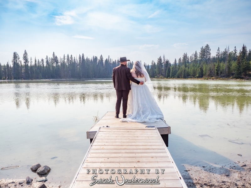 Kaitlyn and Alex's Wedding - All Seasons Cabin Resort, Kamloops